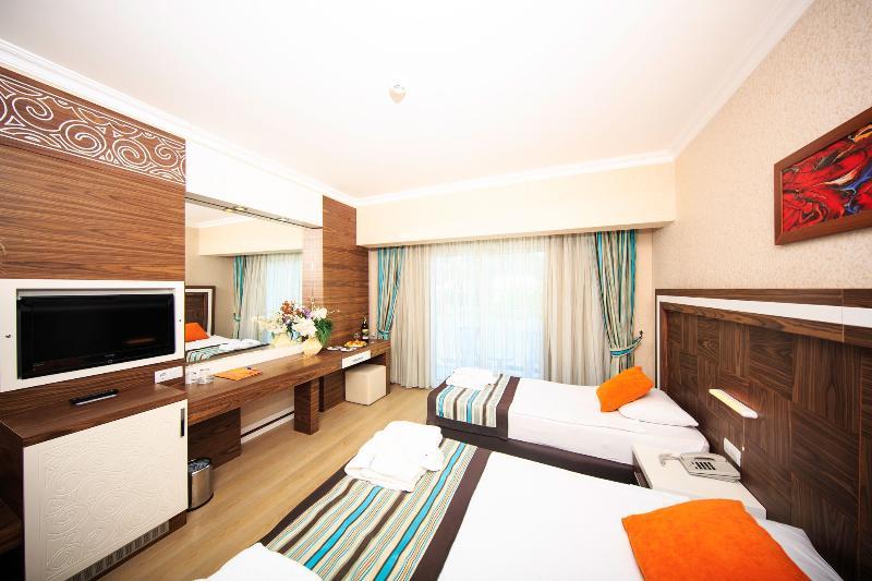 Royal Towers Hotel Kiris Экстерьер фото